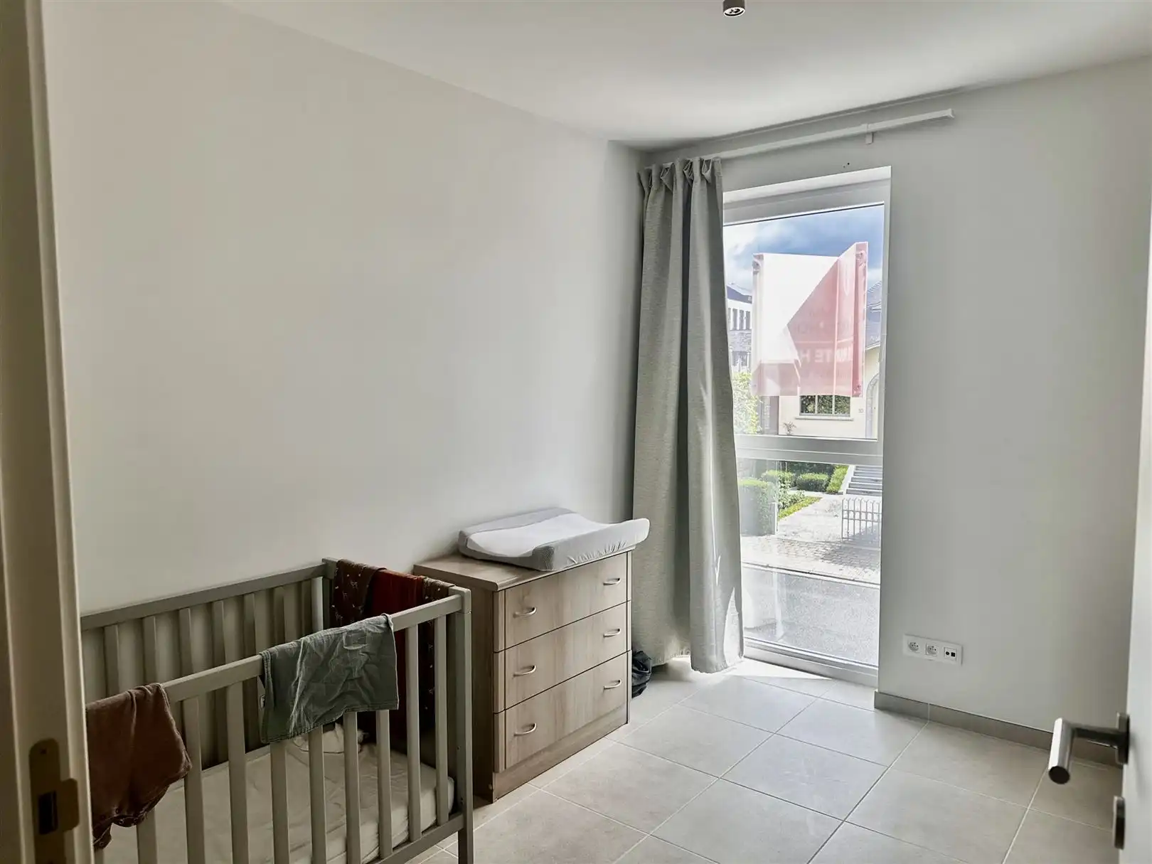 3 slp app met ZW gericht terras. foto 8