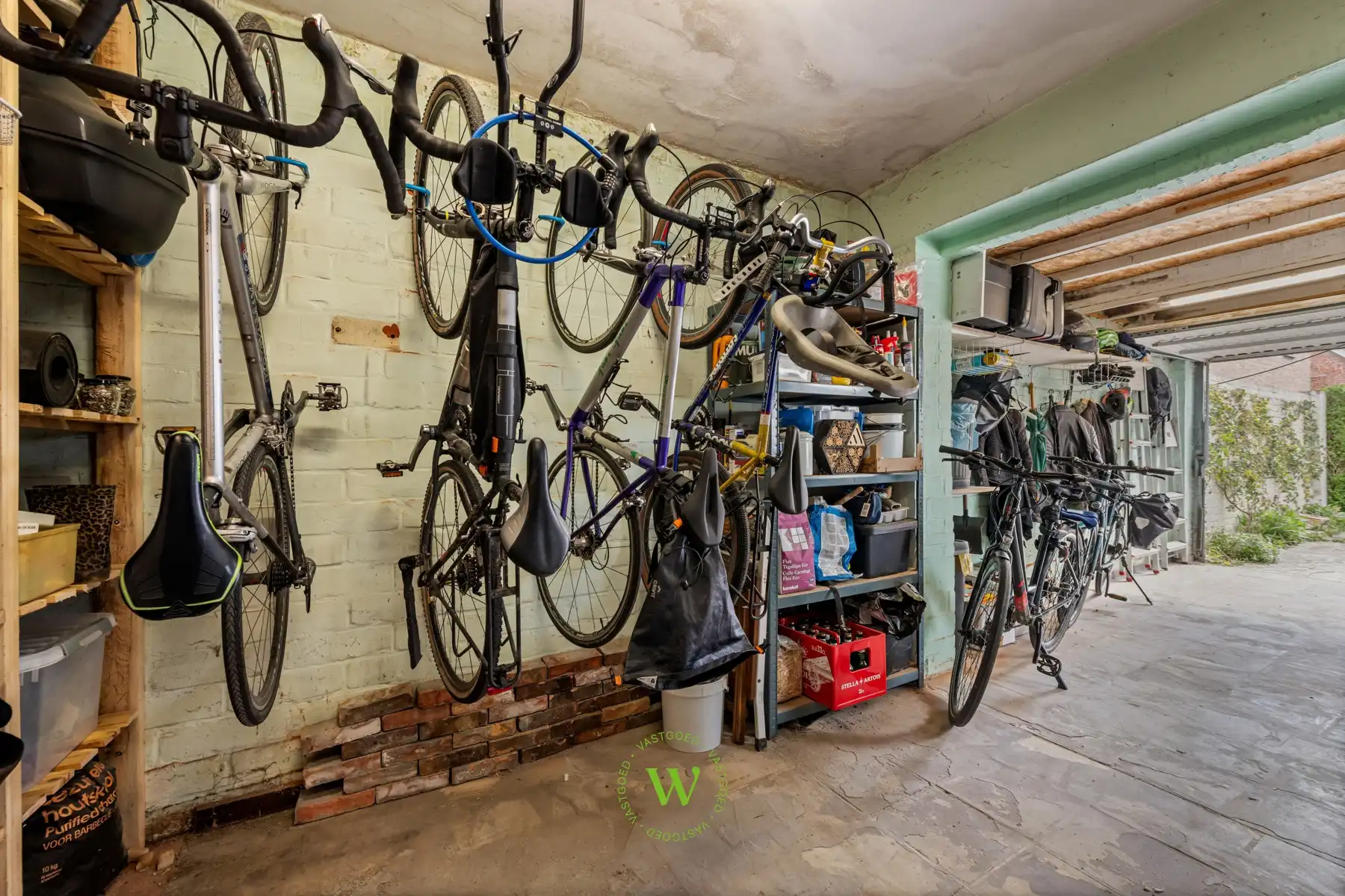 Karaktervolle, gerenoveerde halfopen woning met label B. foto 31