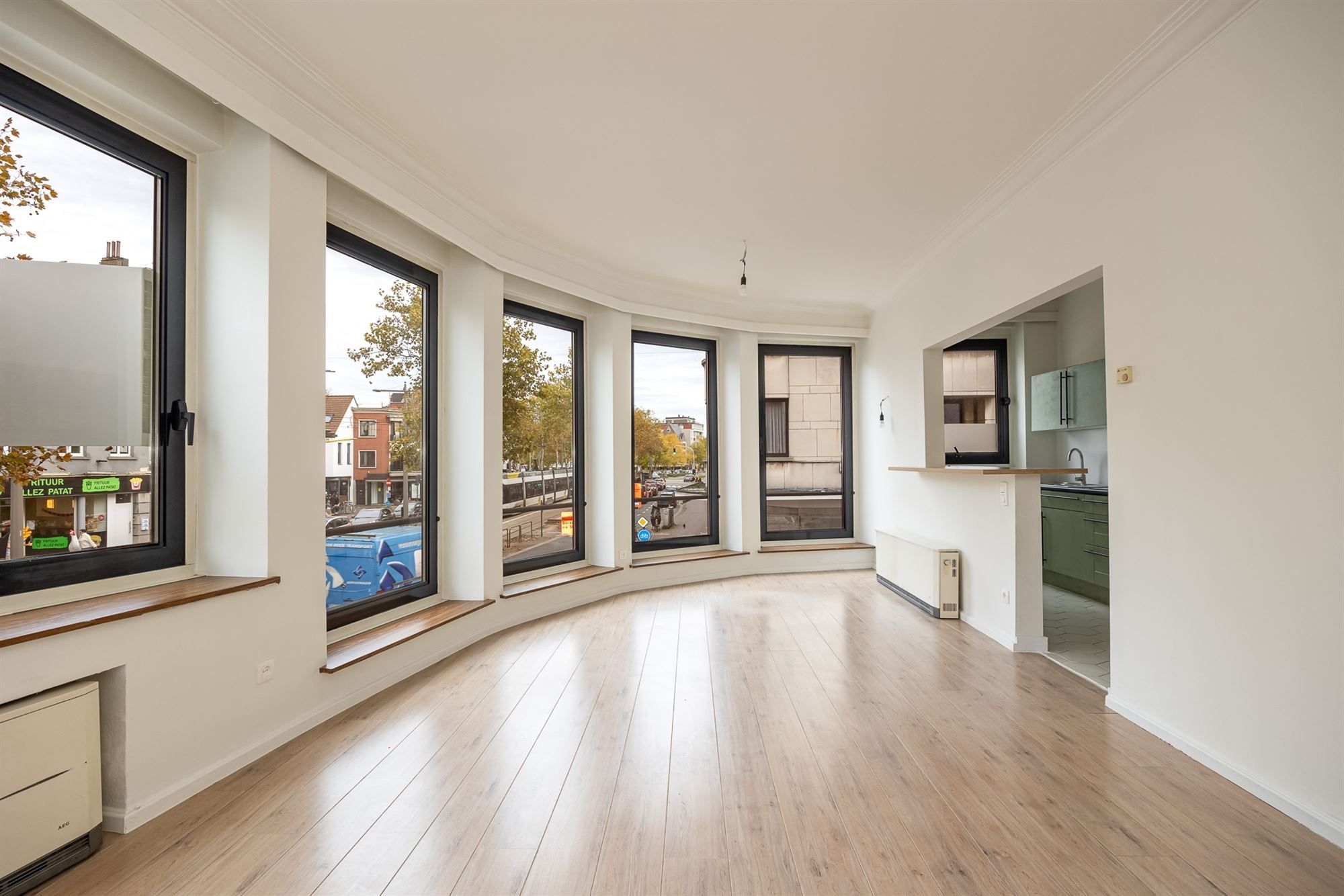 Hoofdfoto van de publicatie: Lichtrijk hoekapp. op centrale ligging