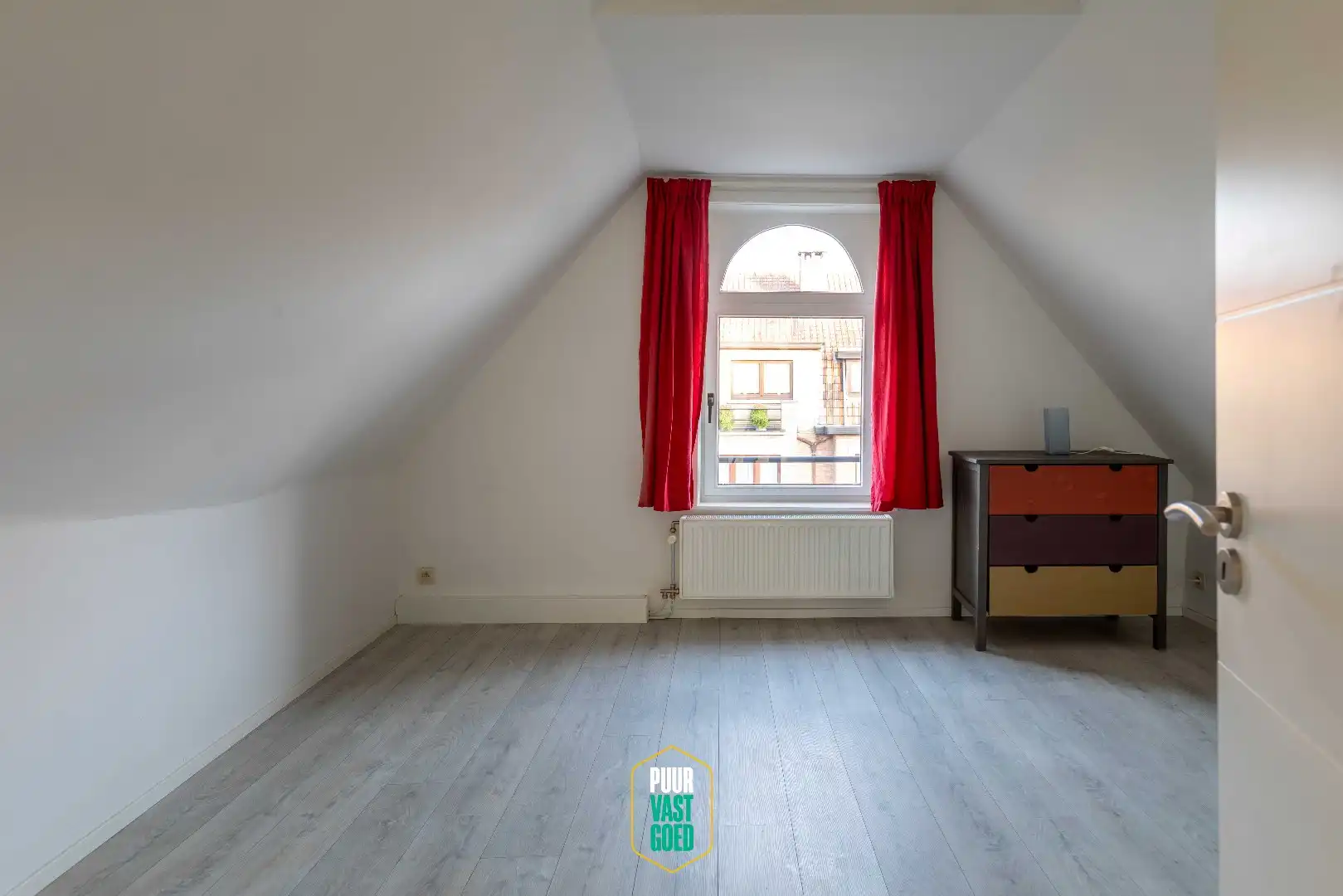 Charmante, vernieuwde woning nabij Smedenpoort foto 17