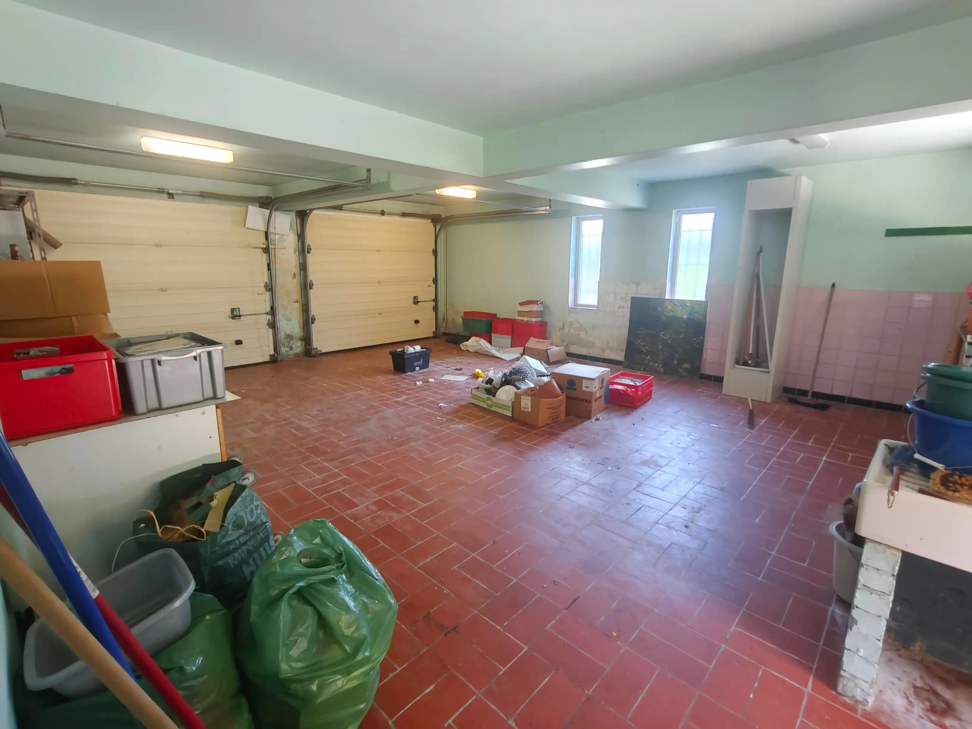 Karaktervolle villa op topligging te Oostende met uitzonderlijk renovatiepotentieel! Leef je hier uit om jouw stempel te drukken ! foto 16