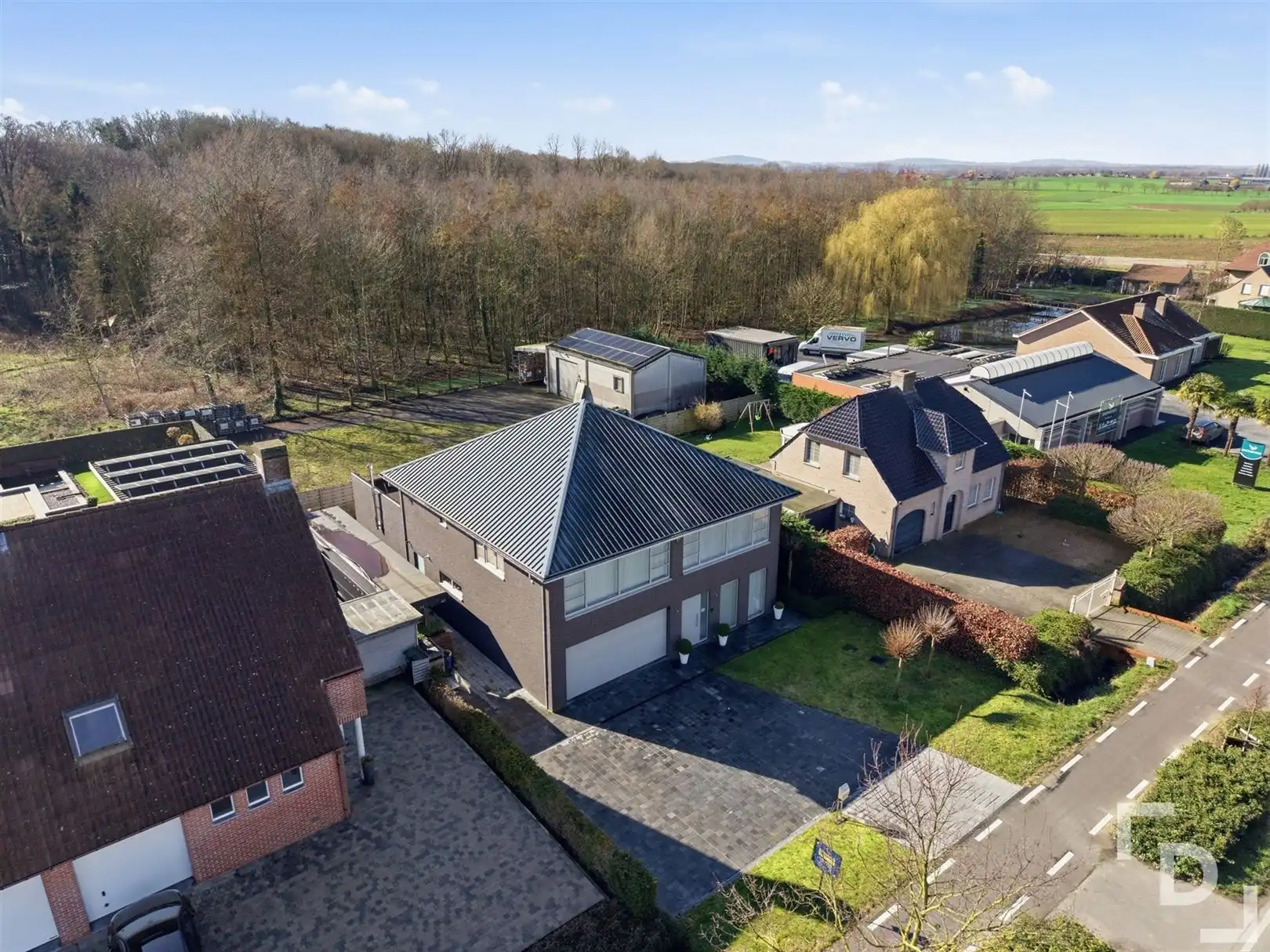 Moderne villa met hoogwaardige afwerking op topligging! foto 2