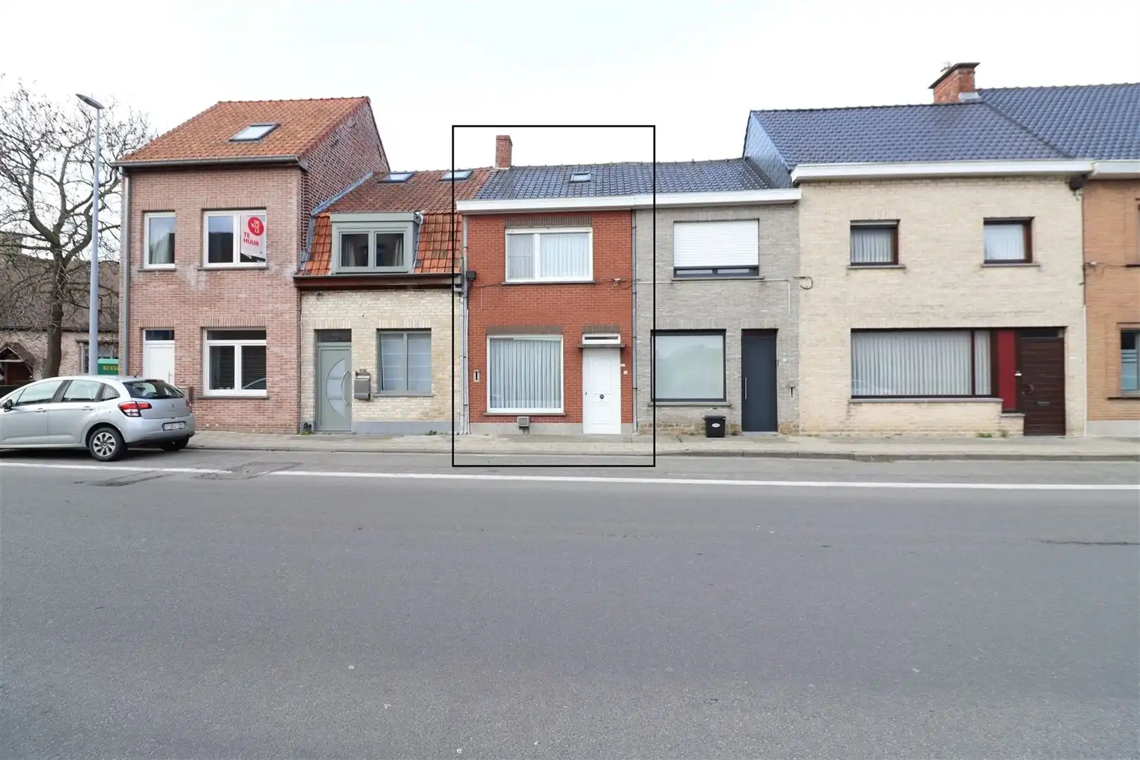 Opgefriste woning met 2 slaapkamers foto {{pictureIndex}}