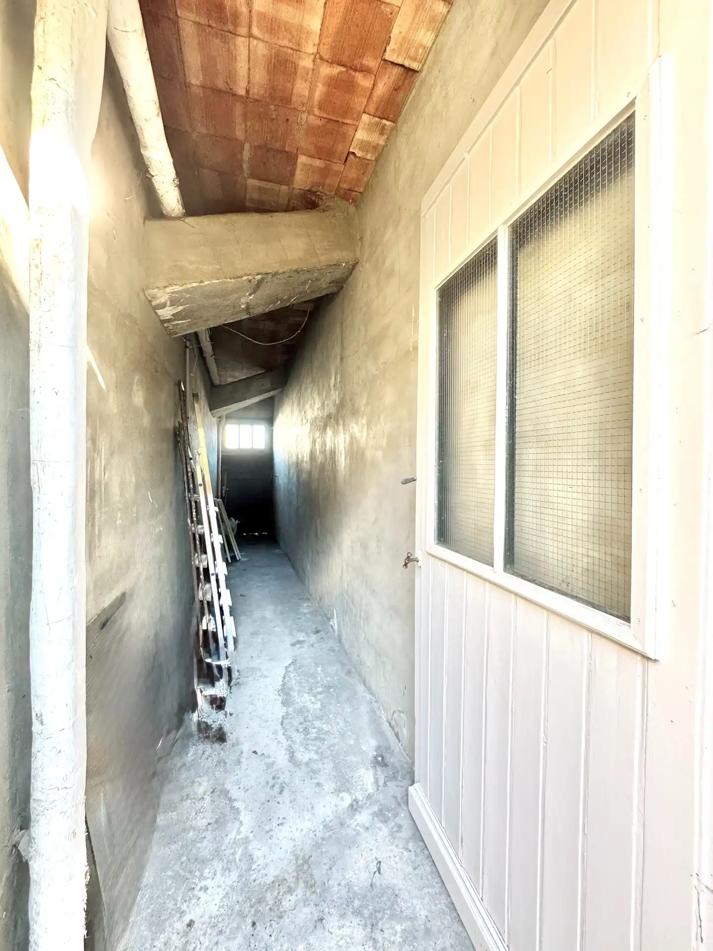 RUIME WONING | 4 KAMERS | MAGAZIJN | 610 M² foto 27