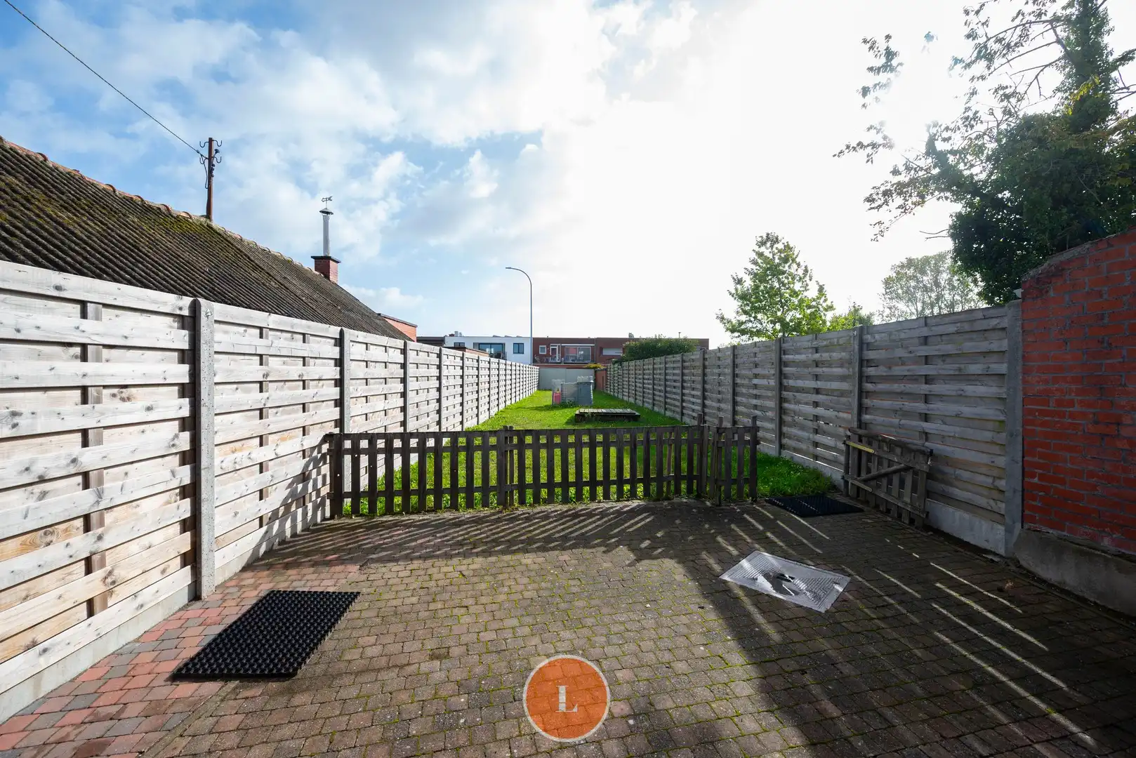 Te koop ruime halfopen woning met 4 slaapkamers en uitweg te Sint-Eloois-Winkel. foto 26