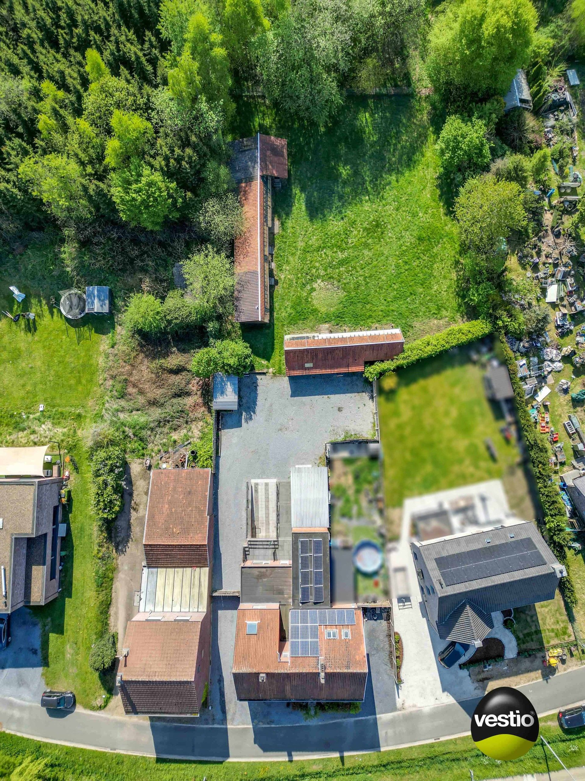 DEGELIJKE WONING MET WEILANDEN OP 1,7 HECTARE foto 6