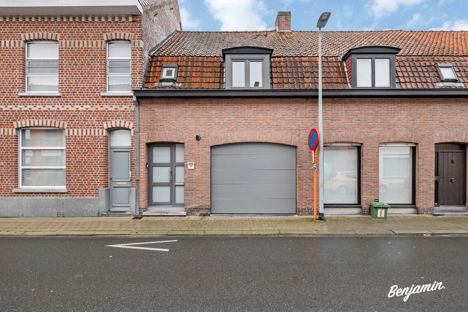 Rijwoning met 3 slaapkamers, garage en tuin in Moorsele foto 1