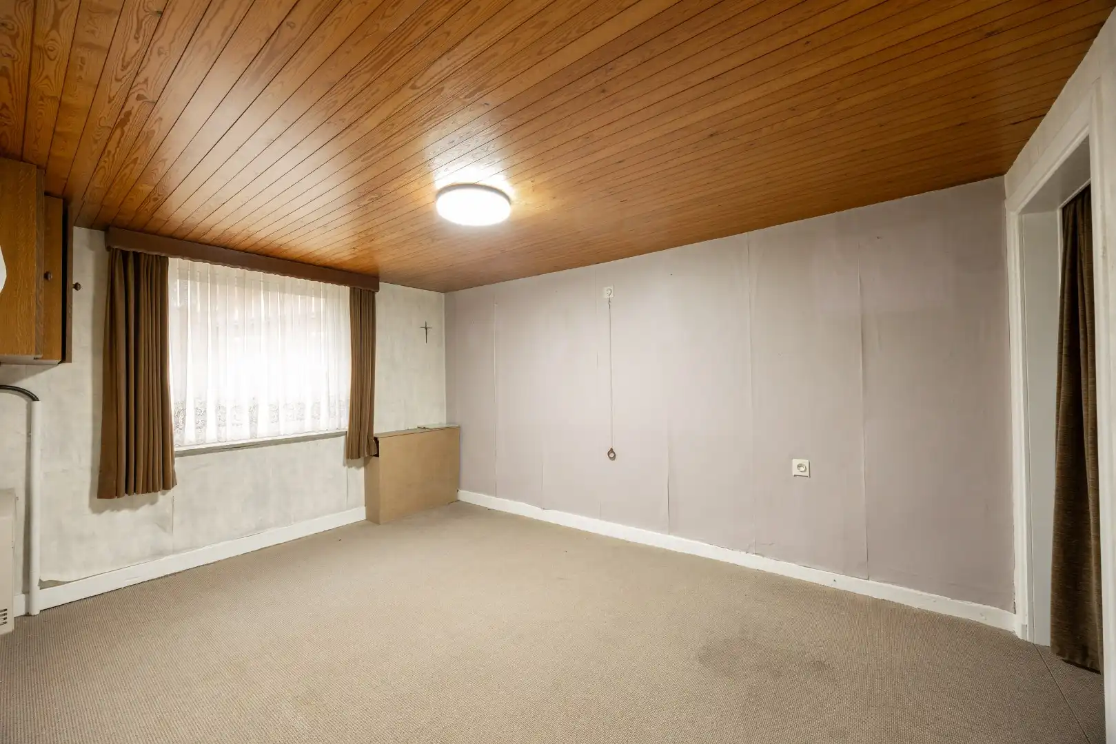 Te renoveren woning op leuke locatie kortbij Overpelt centrum foto 12