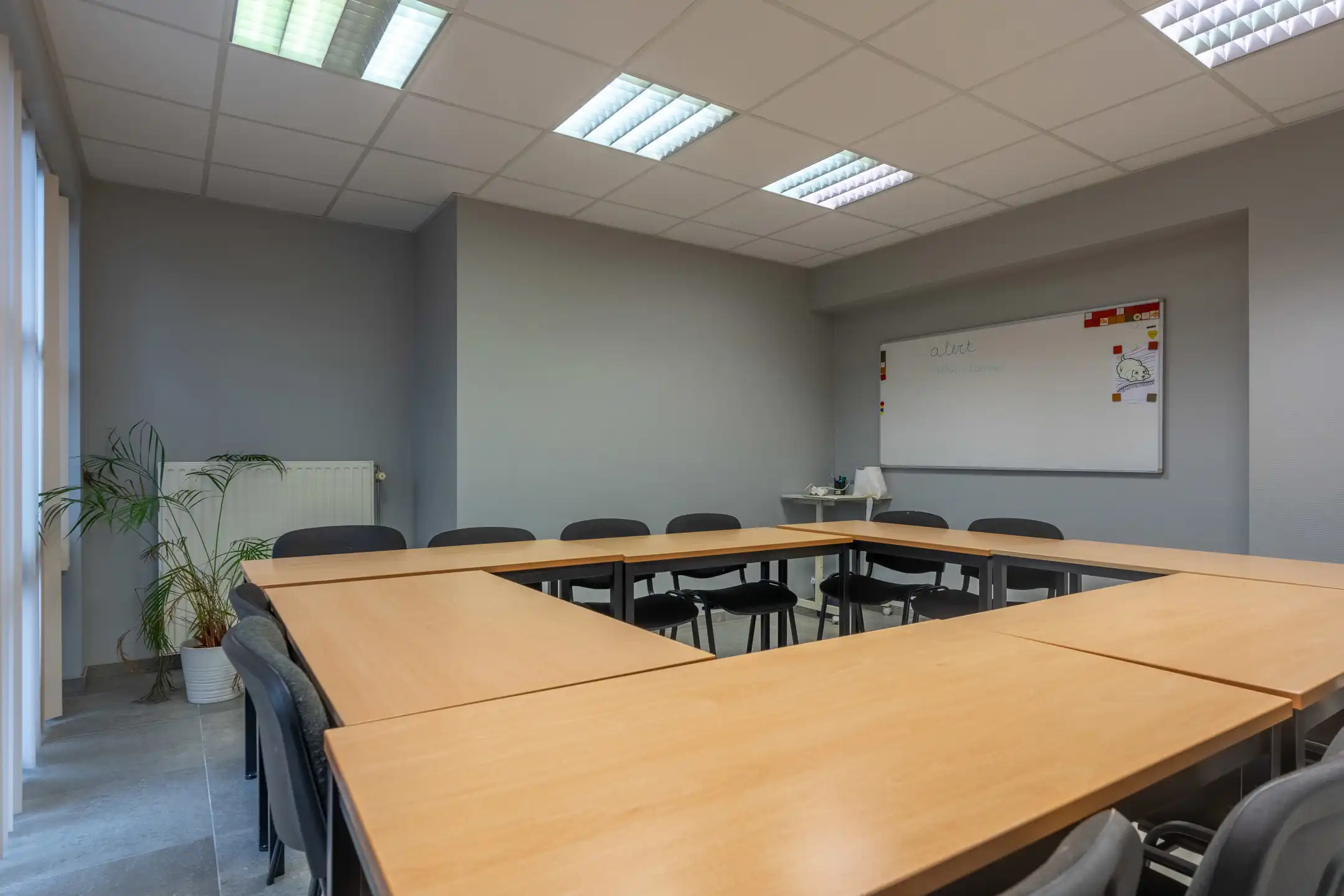 Centraal gelegen kantoorruimten (totaal ± 285m²!) te Turnhout. foto 25