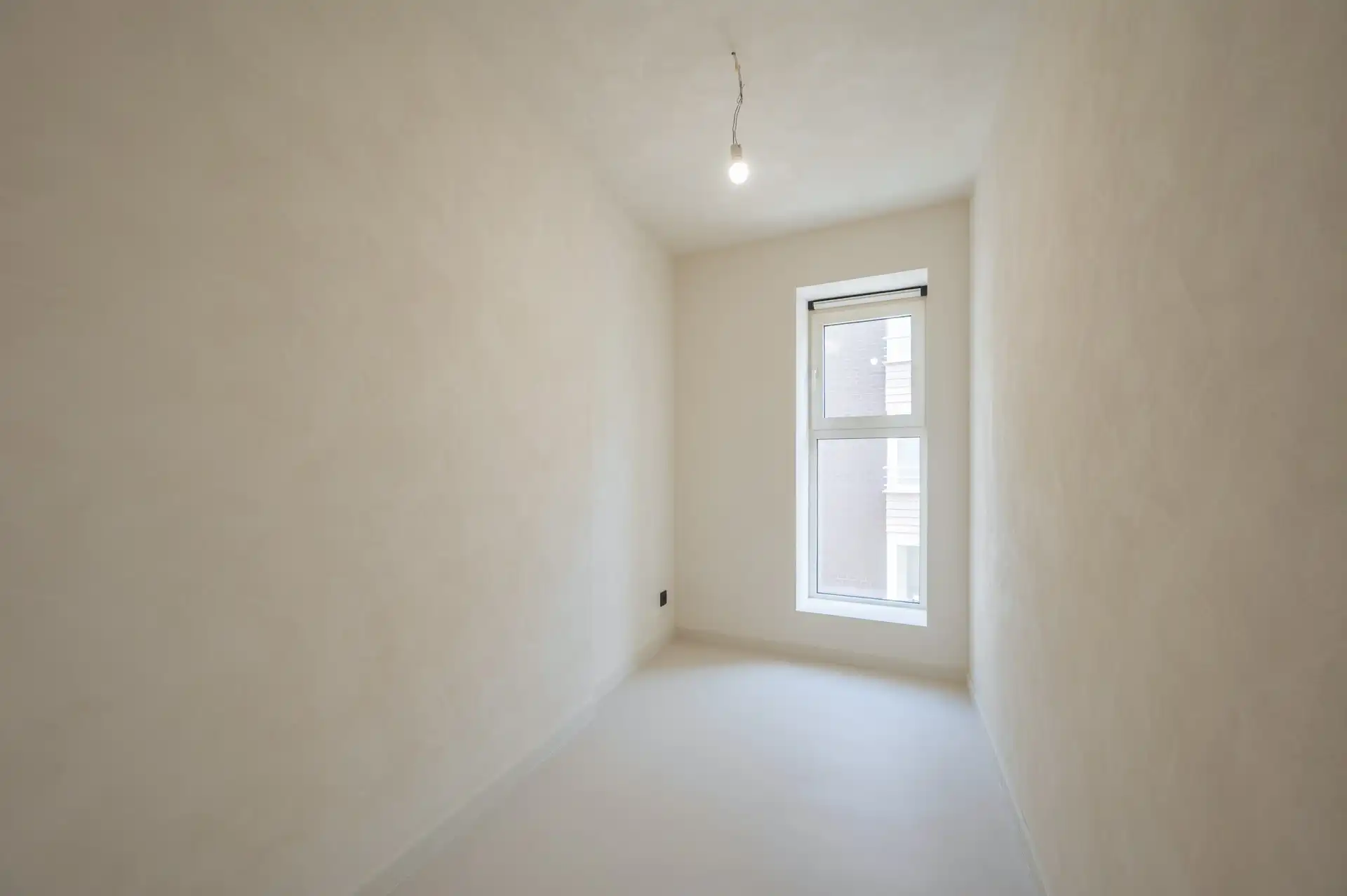 Volledig vernieuwde opbrengsteigendom met drie appartementen en verhuurd handelsgelijkvloers foto 16