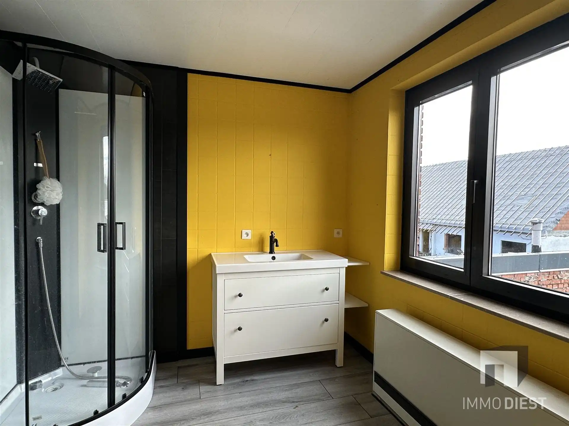 Woning met 3 slpks, garage en grote tuin. Vlakbij station Diest gelegen. foto 13