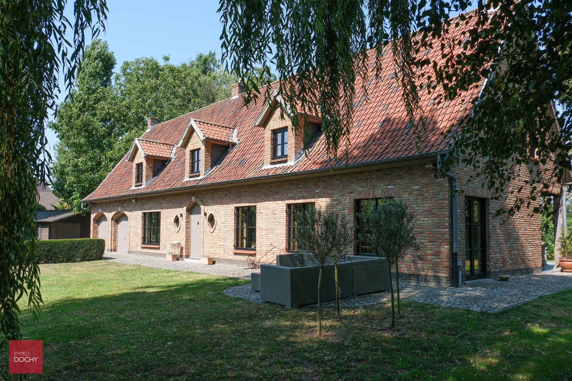 Volledig vernieuwde villa nabij Jan Yperman ziekenhuis foto 13