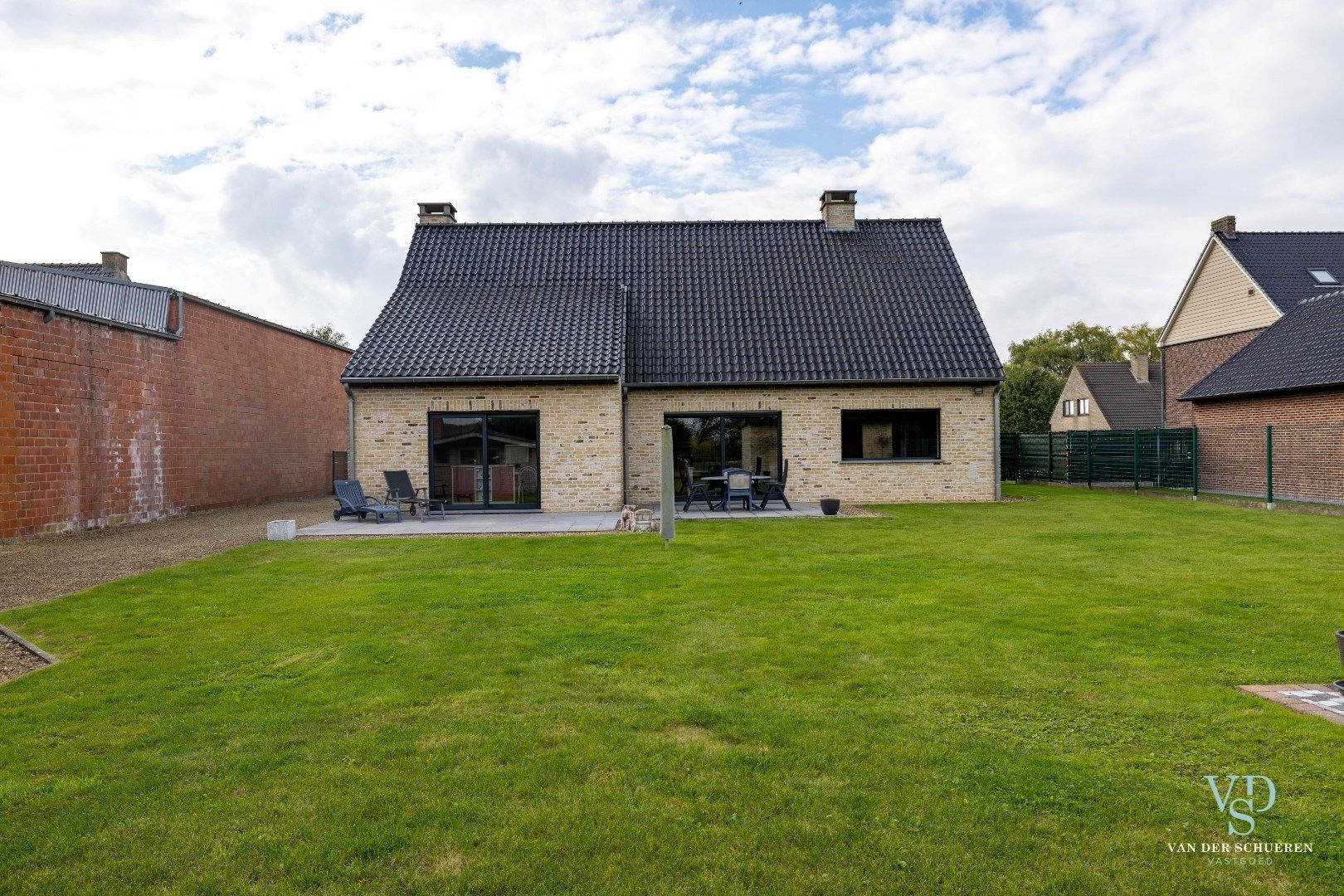 Tijdloze villa op meer dan 4000 m² foto 32