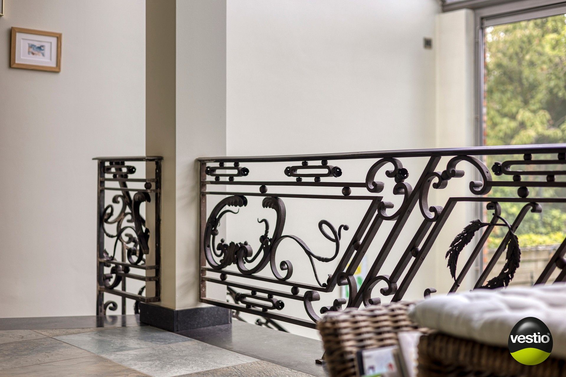 Instapklare herenwoning met garage en knappe stadstuin op topligging in Hasselt. foto 13