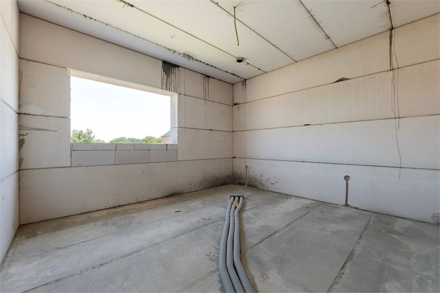 CASCO HALFOPEN BEBOUWING IN MODERNE STIJL MET CARPORT IN ALKEN foto 25