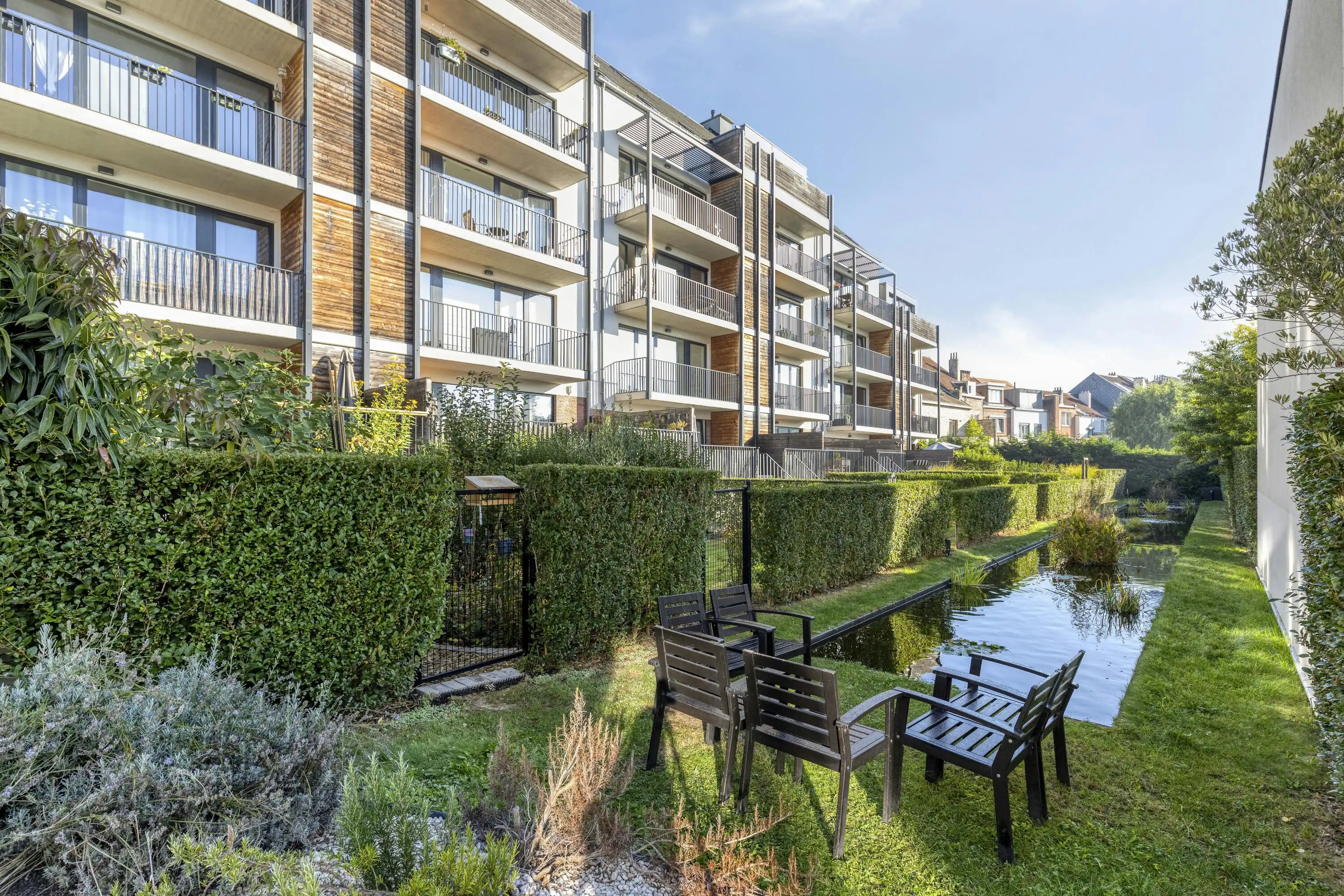 Lichtrijk appartement met één slaapkamer en zonnige stadstuin foto 19