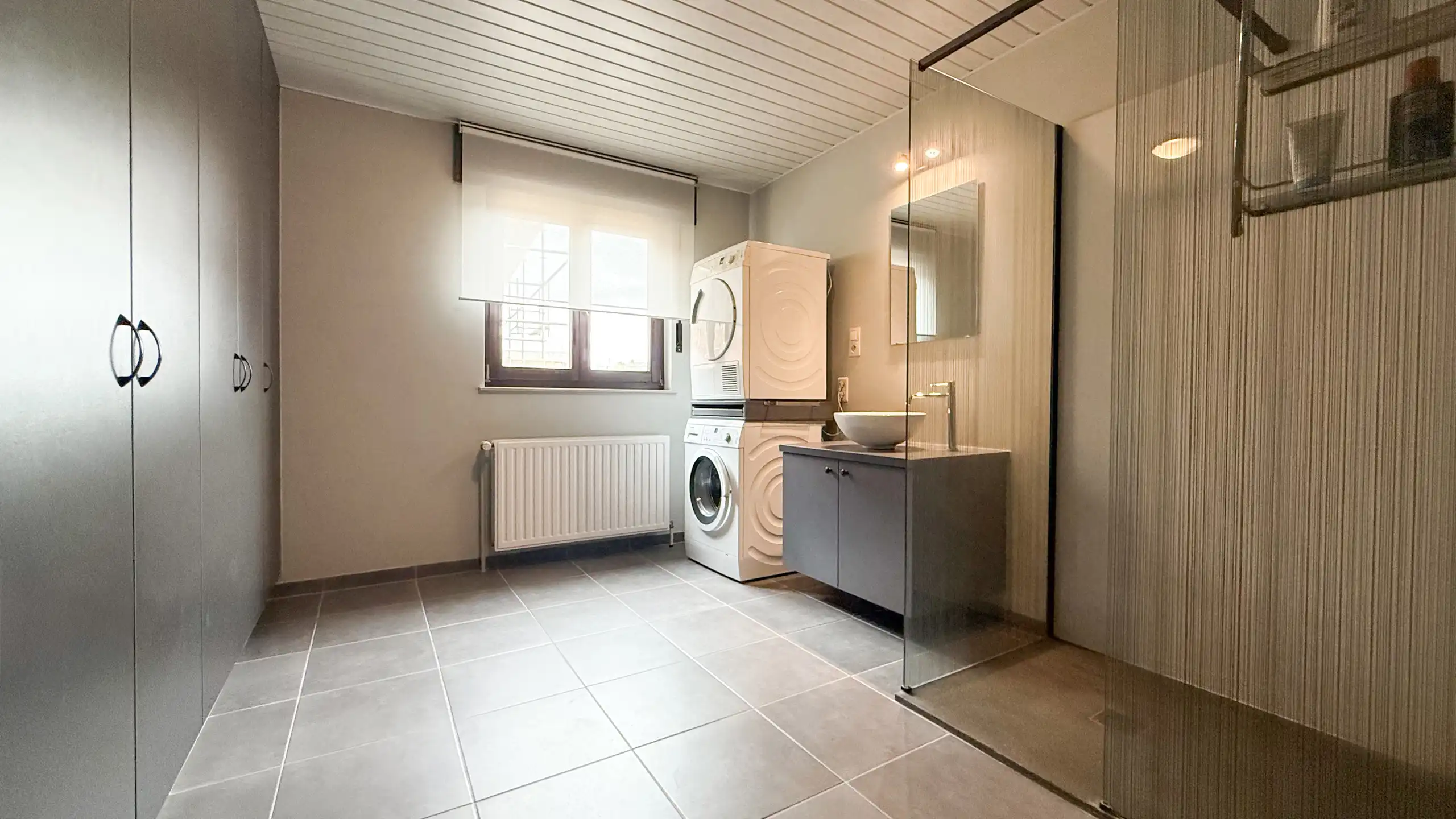 Charmante woning met 5 slpks en veel ruimte te Eversel! foto 17