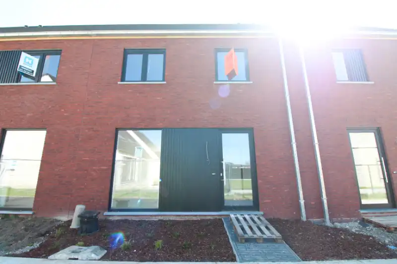 Energiezuinige nieuwbouwwoning te huur in Roeselare foto 11