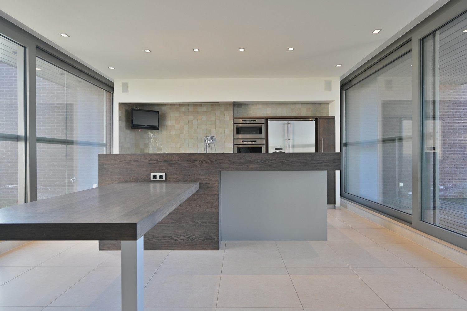 Schitterend penthouse van 185 m² gelegen op de 2de verdieping van een exclusieve residentie "Park Oud Rekem" in hartje Oud-Rekem te Lanaken. foto 7