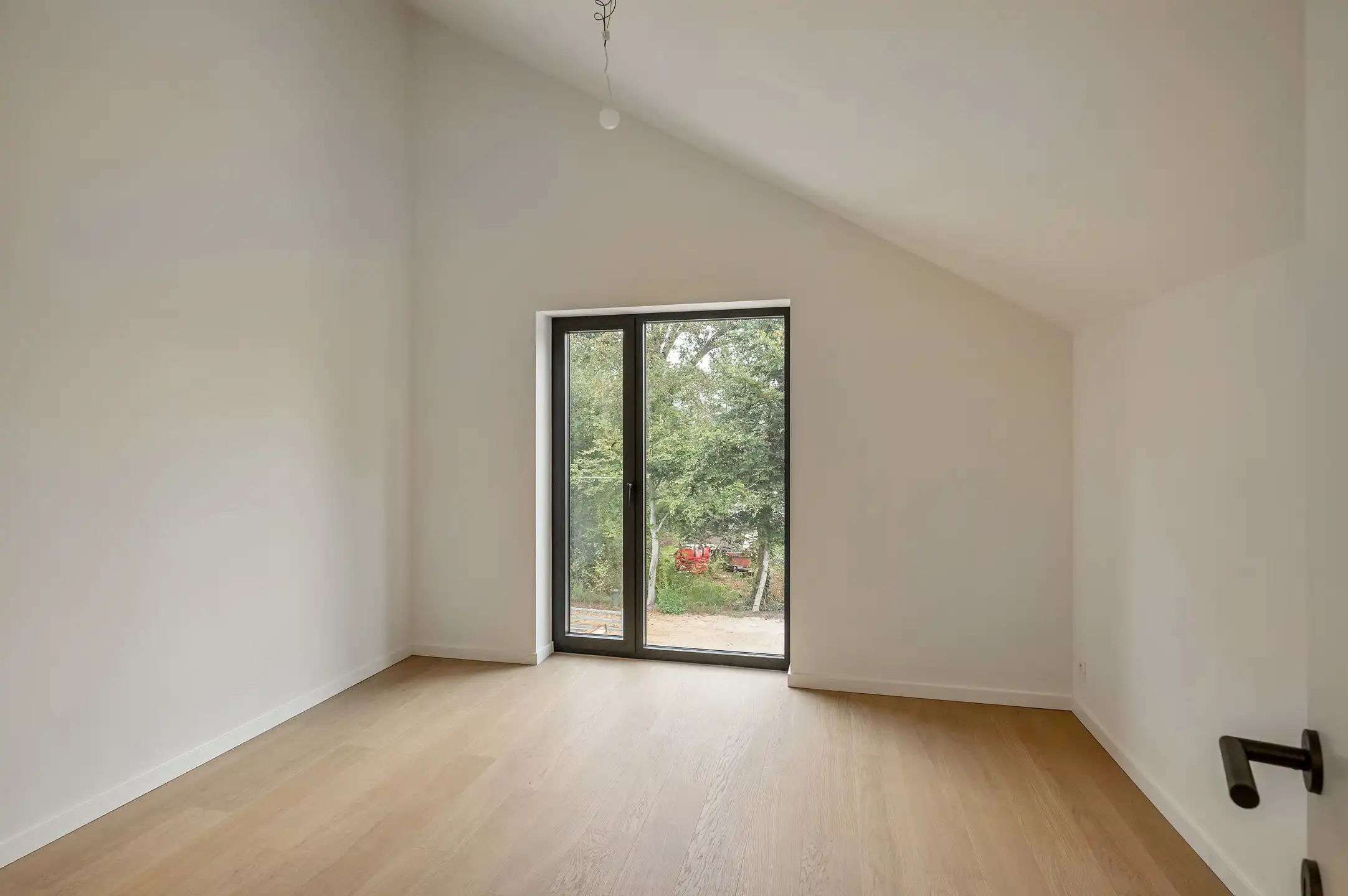 Vrijstaande nieuwbouwwoning op ca. 538 m² grond foto 12