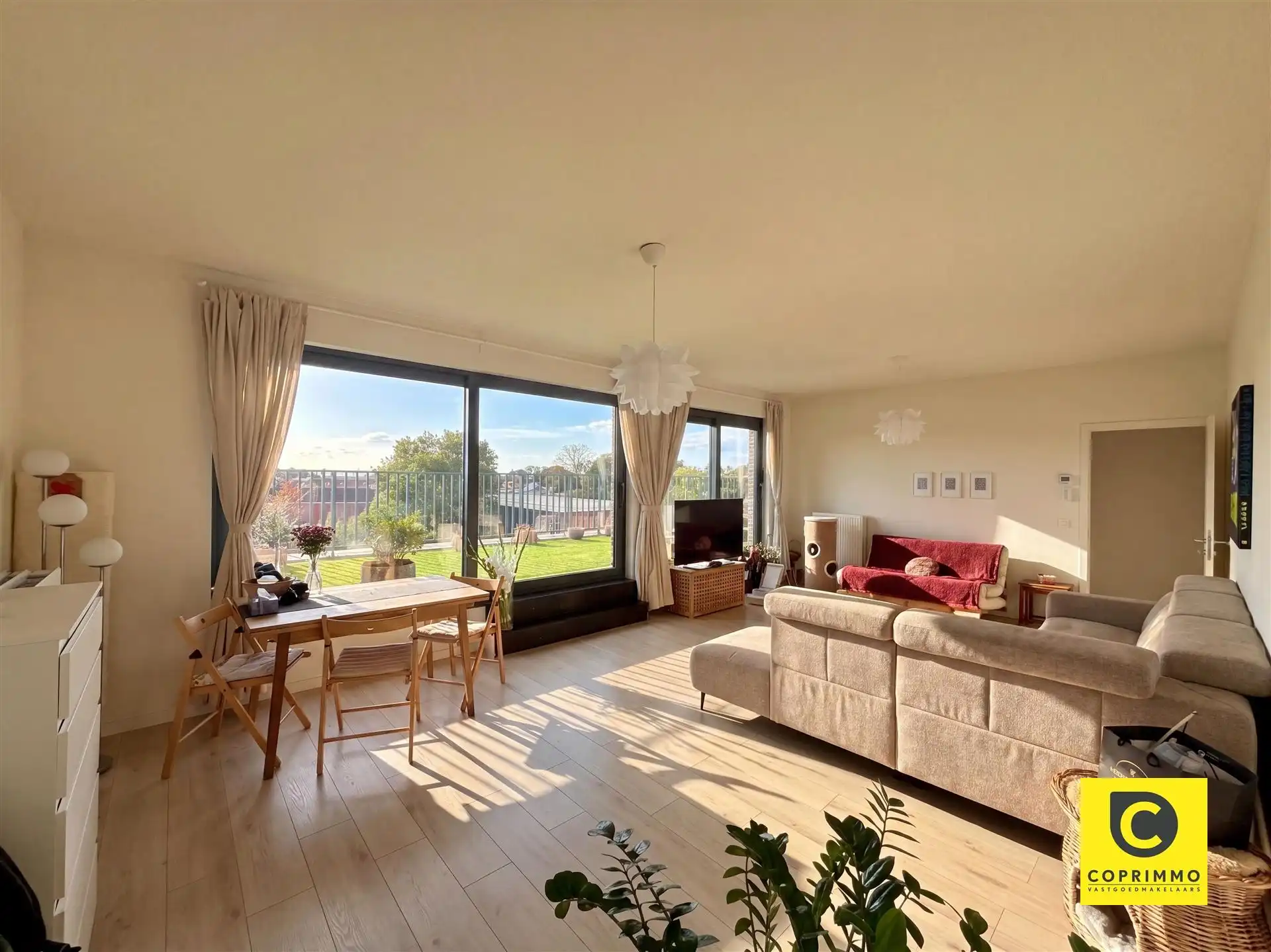 Penthouse met 2 slp en ruim terras! foto 4