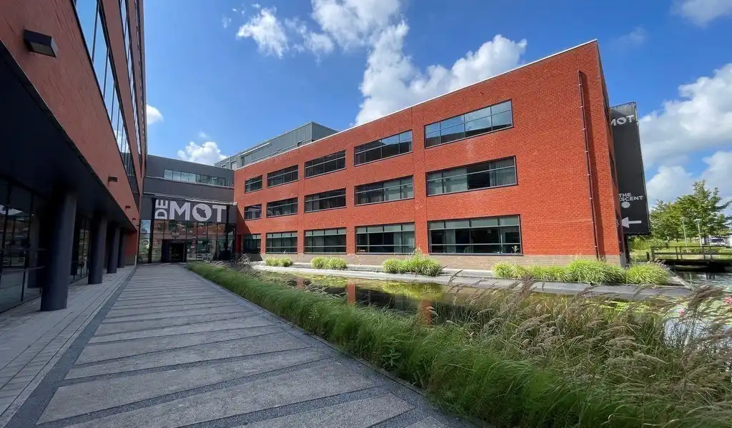 Instapklare kantoren te huur in De Mot in Mechelen foto 2