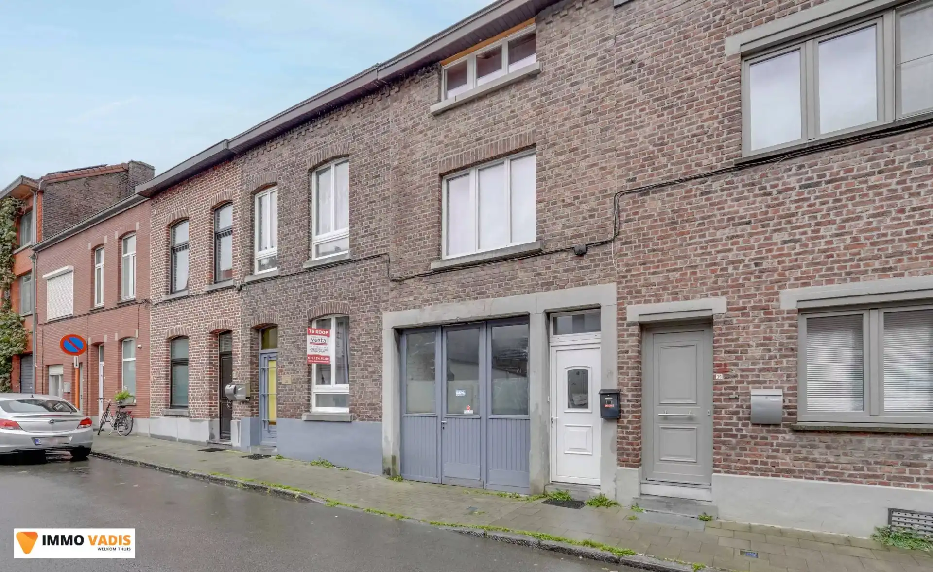 Appartement met loods foto {{pictureIndex}}