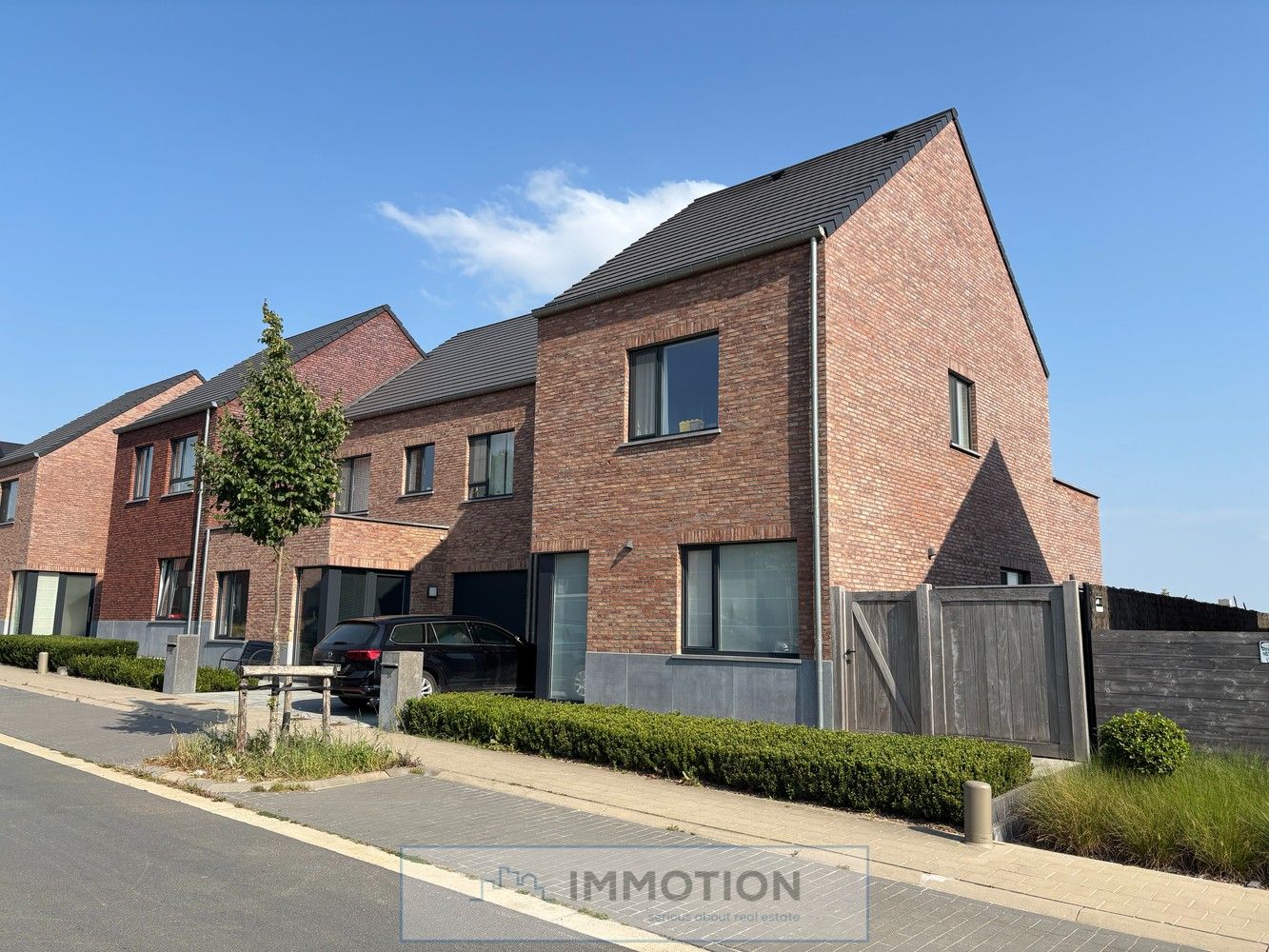 Perfecte woning te huur op super locatie in Kortrijk foto {{pictureIndex}}