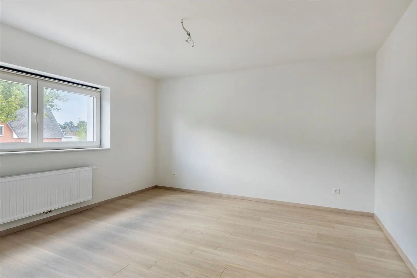 TE KOOP: Volledig gerenoveerde en instapklare woning met 3 slaapkamers te Koersel! foto 26