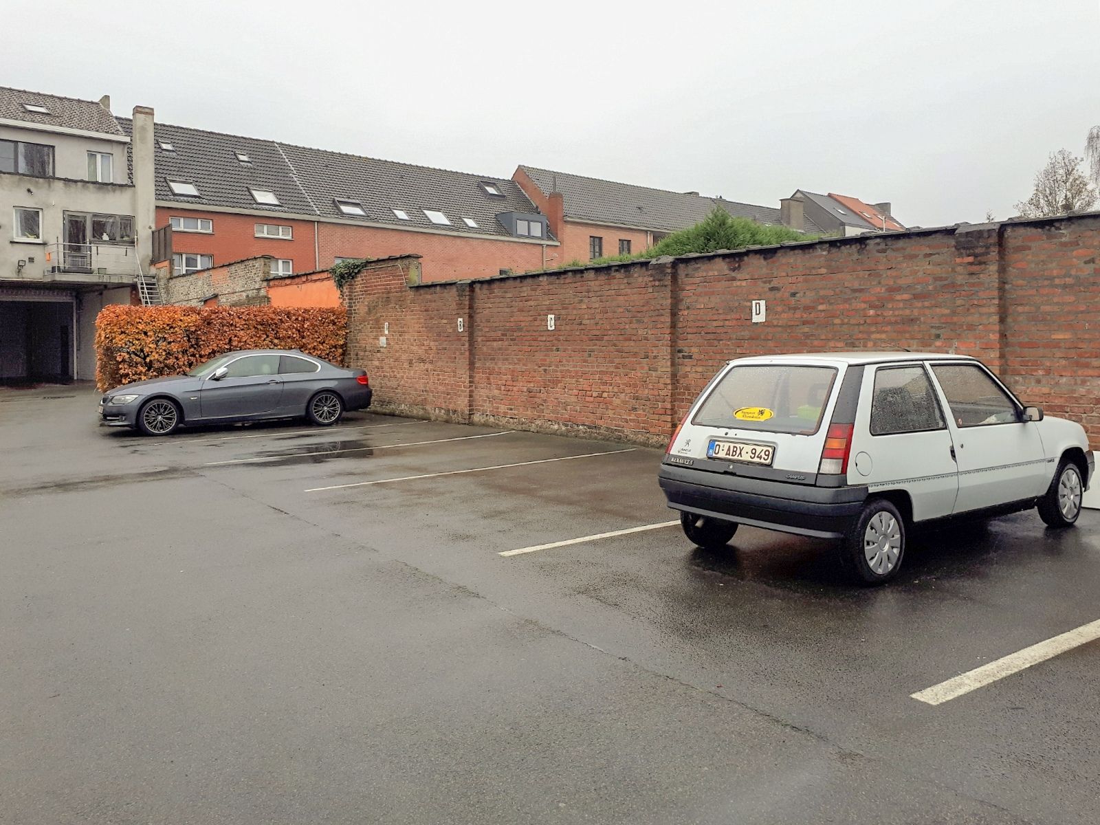 Staanplaats in afgesloten garagecomplex foto 3