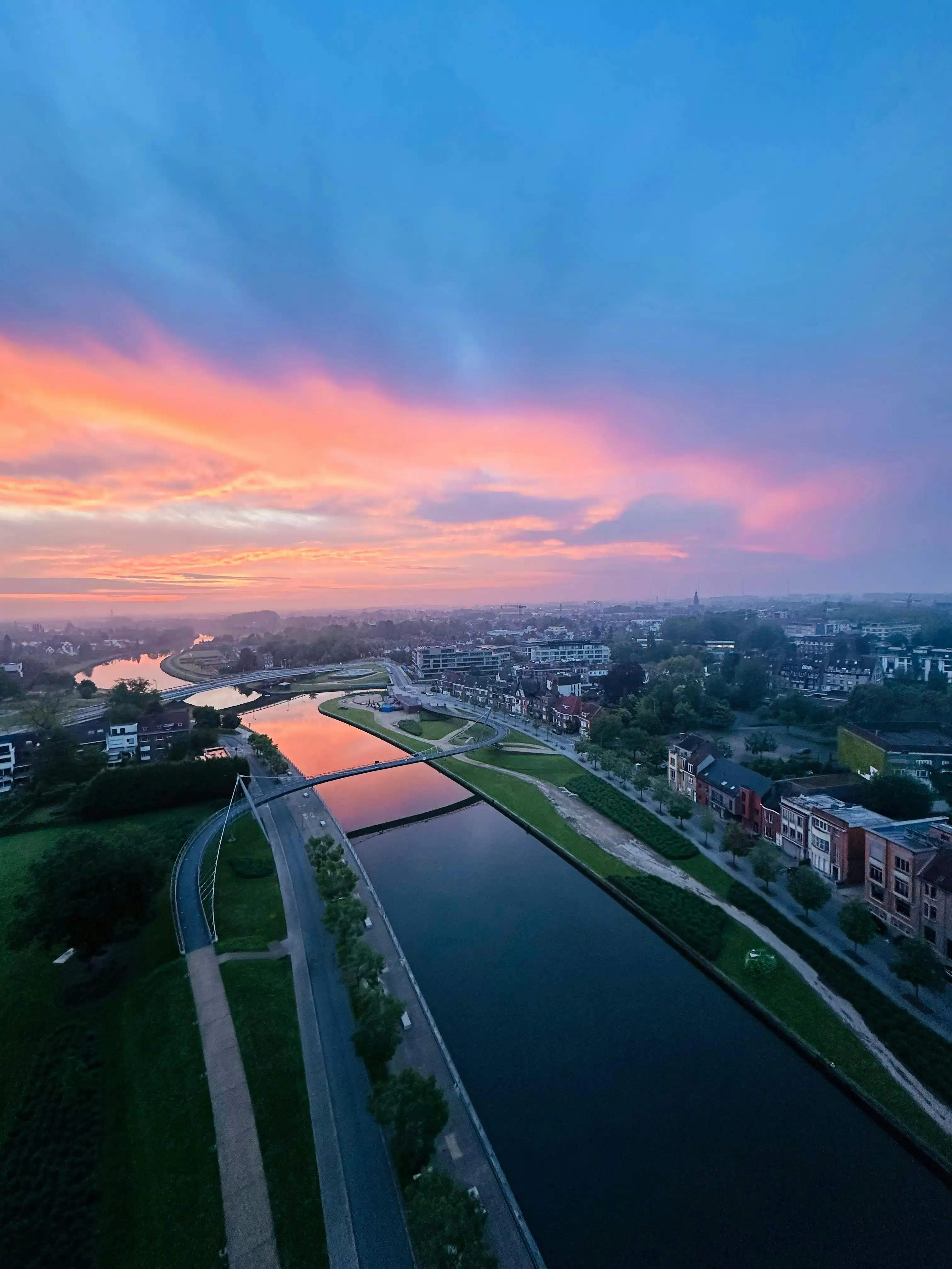 Exclusief appartement (307 m²) met adembenemend zicht! foto 32