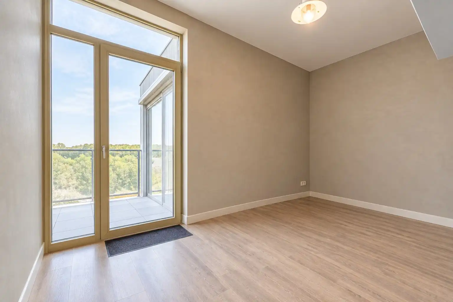 Prachtig penthouse met 3 slaapkamers en adembenemend uitzicht in Izegem foto 12
