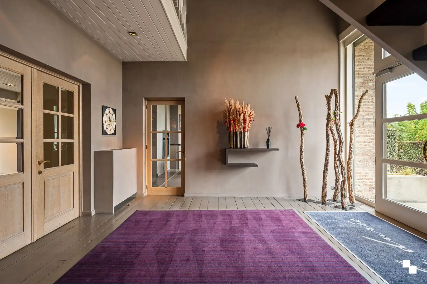 Wonen en werken combineren? Een veelzijdige eigendom met tal van mogelijkheden te Izegem foto 2