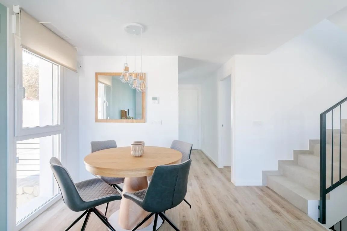 Hedendaagse pareltjes nabij de zee: moderne villa's met prachtig zicht foto 6