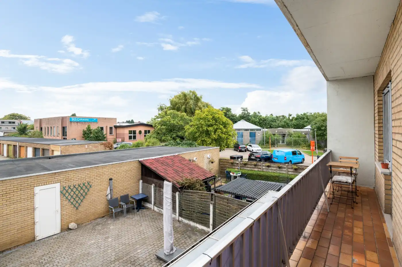Instapklaar appartement met 2 slpk., balkon en garagebox foto 10