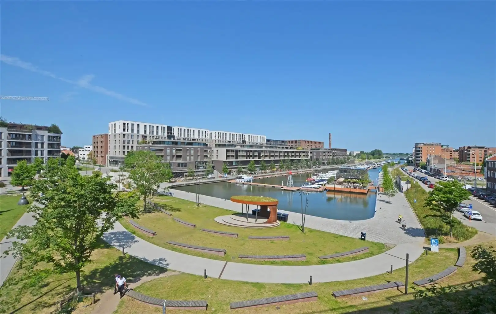 2-Slaapkamerappartement met zicht op de jachthaven van Hasselt foto 2