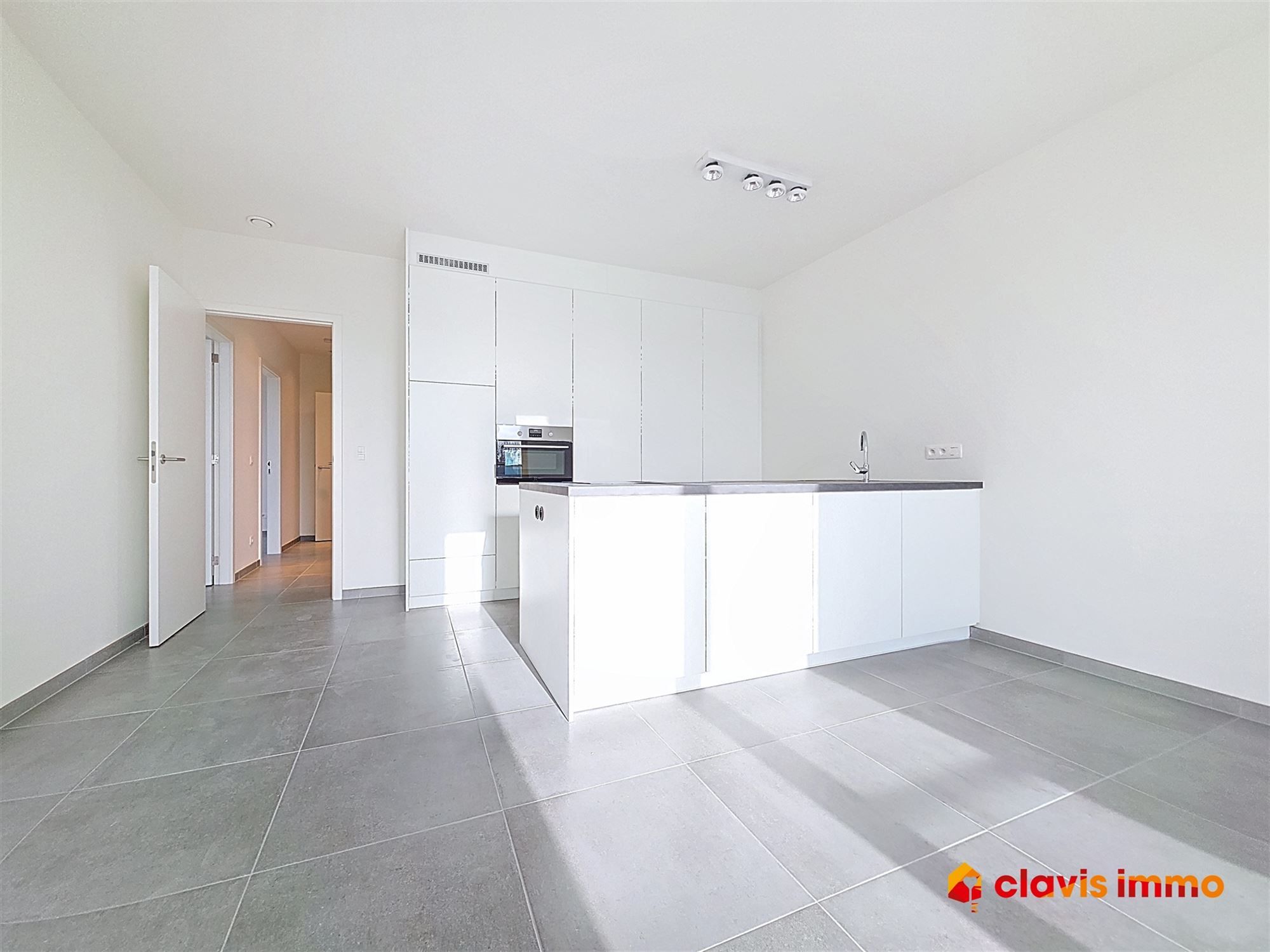 Penthouse met terras en parking foto 7