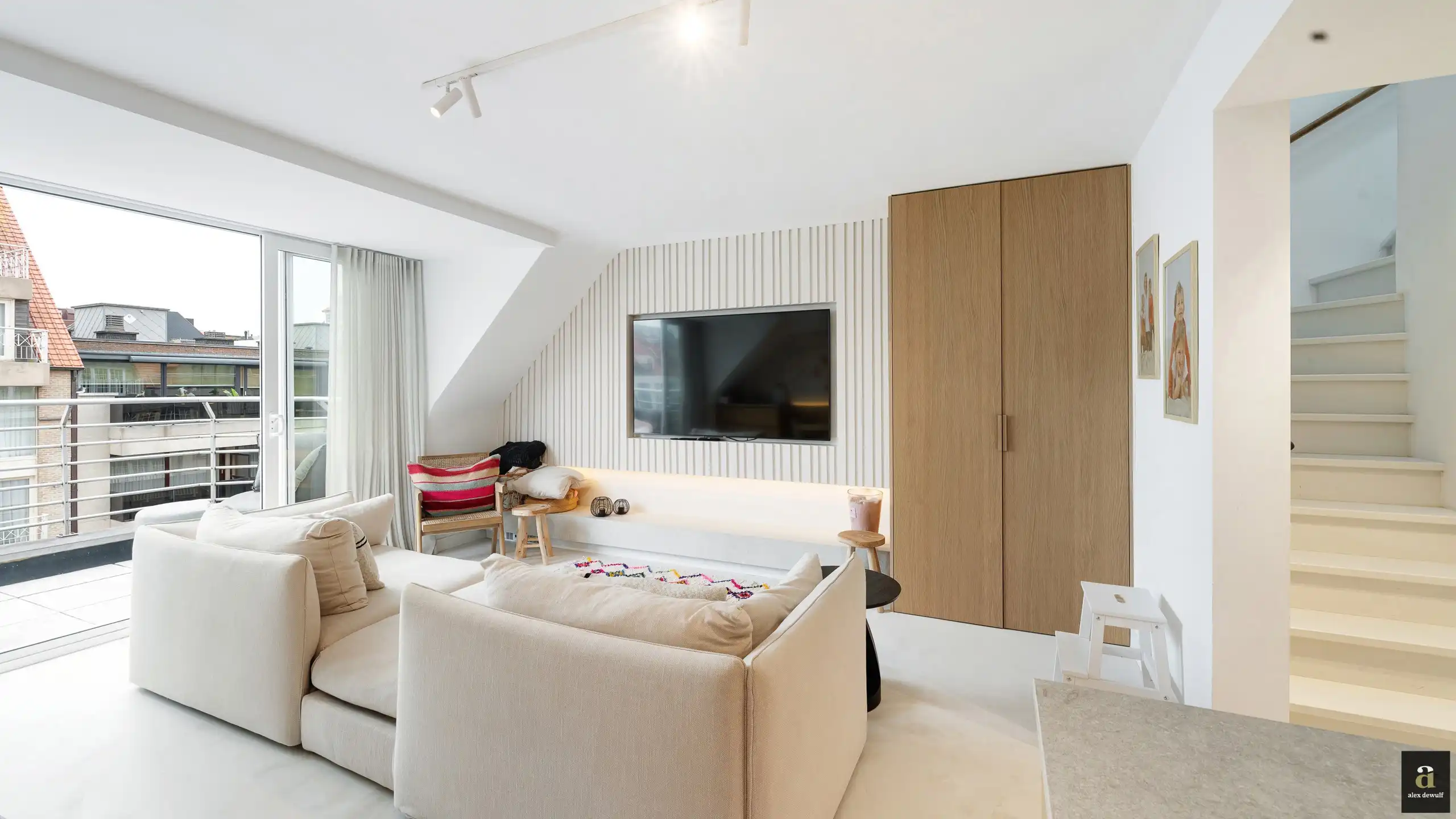 Instapklaar duplexappartement met 3 slaapkamers en terrassen. foto 9