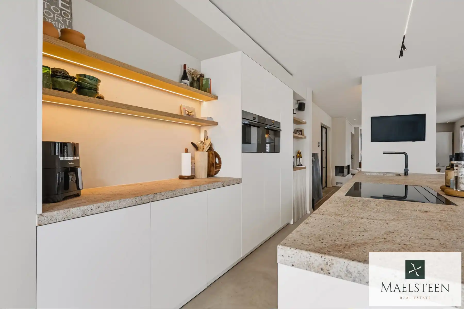 Top afgewerkte, instapklare villa op 1076 m² in Sint-Andries foto 9