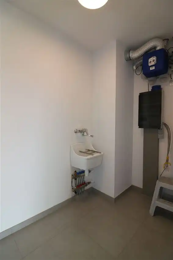 Nieuwbouwappartement met groot zuidgericht terras, 2 slpk. en autostaanplaats binnen foto 7