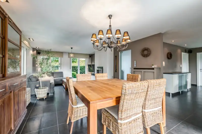 Knap onderhouden sfeervolle woning HOB - Lokeren. foto 7