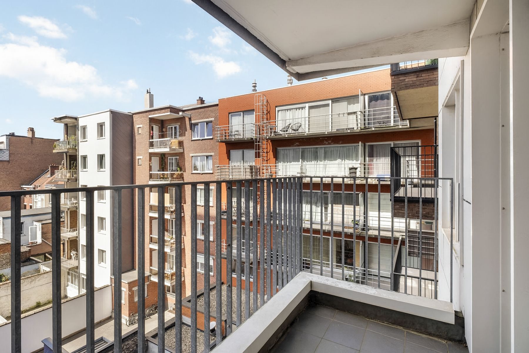 Appartement met autostaanplaats op topligging in Gent!  foto 5
