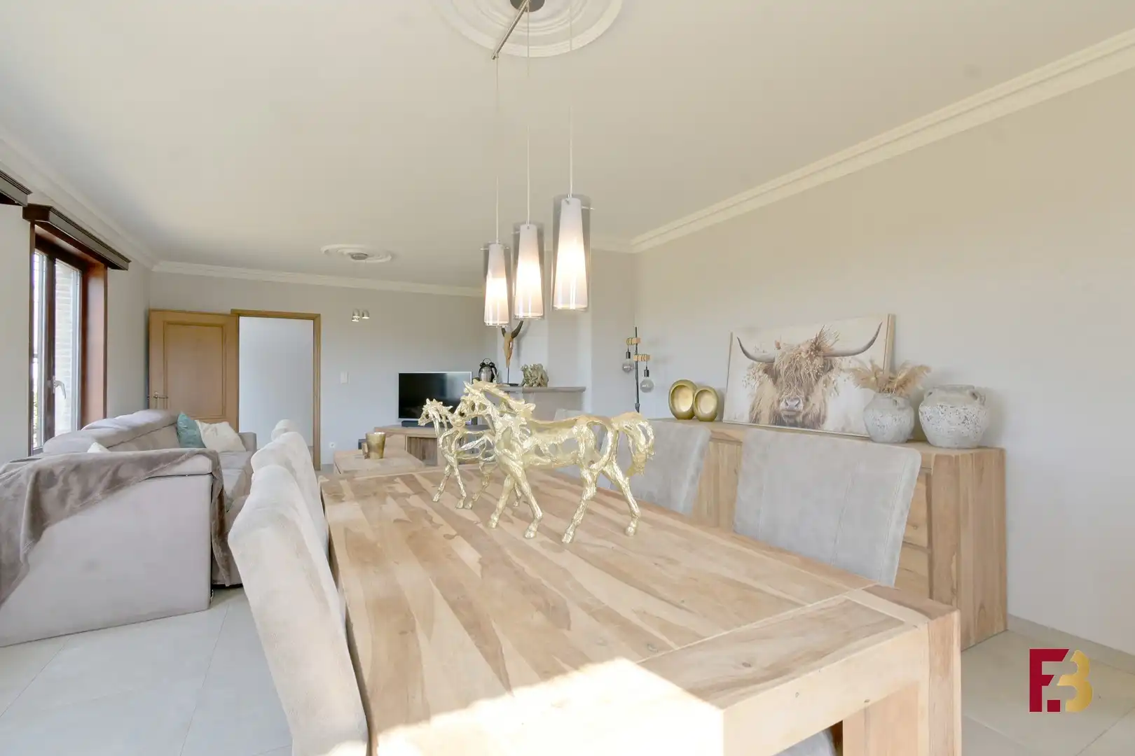 Instapklaar wonen met paarden aan huis in Wetteren foto 4