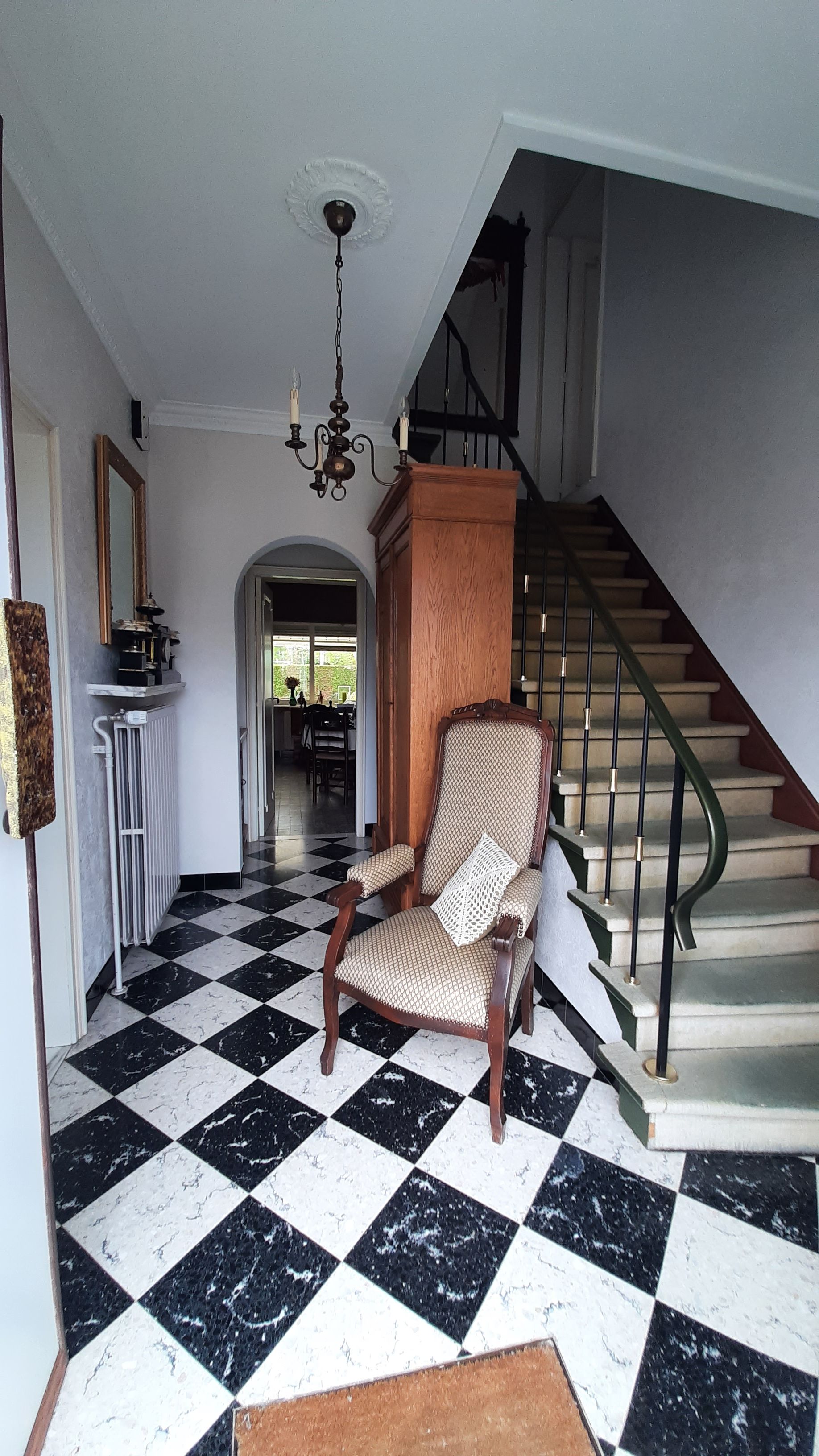 Prachtige woning met 3 slaapkamers rustig gelegen op 9 are grond foto 6