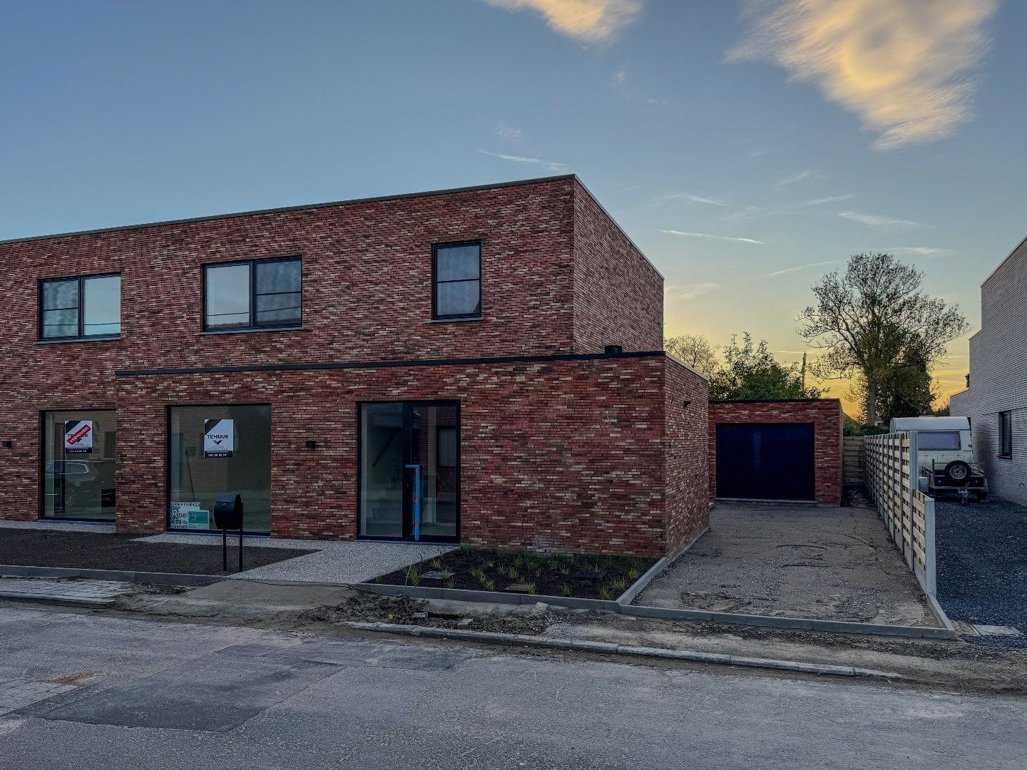 Energiezuinige nieuwbouwwoning met 3 slaapkamers, ruime garage en tuin. foto 25
