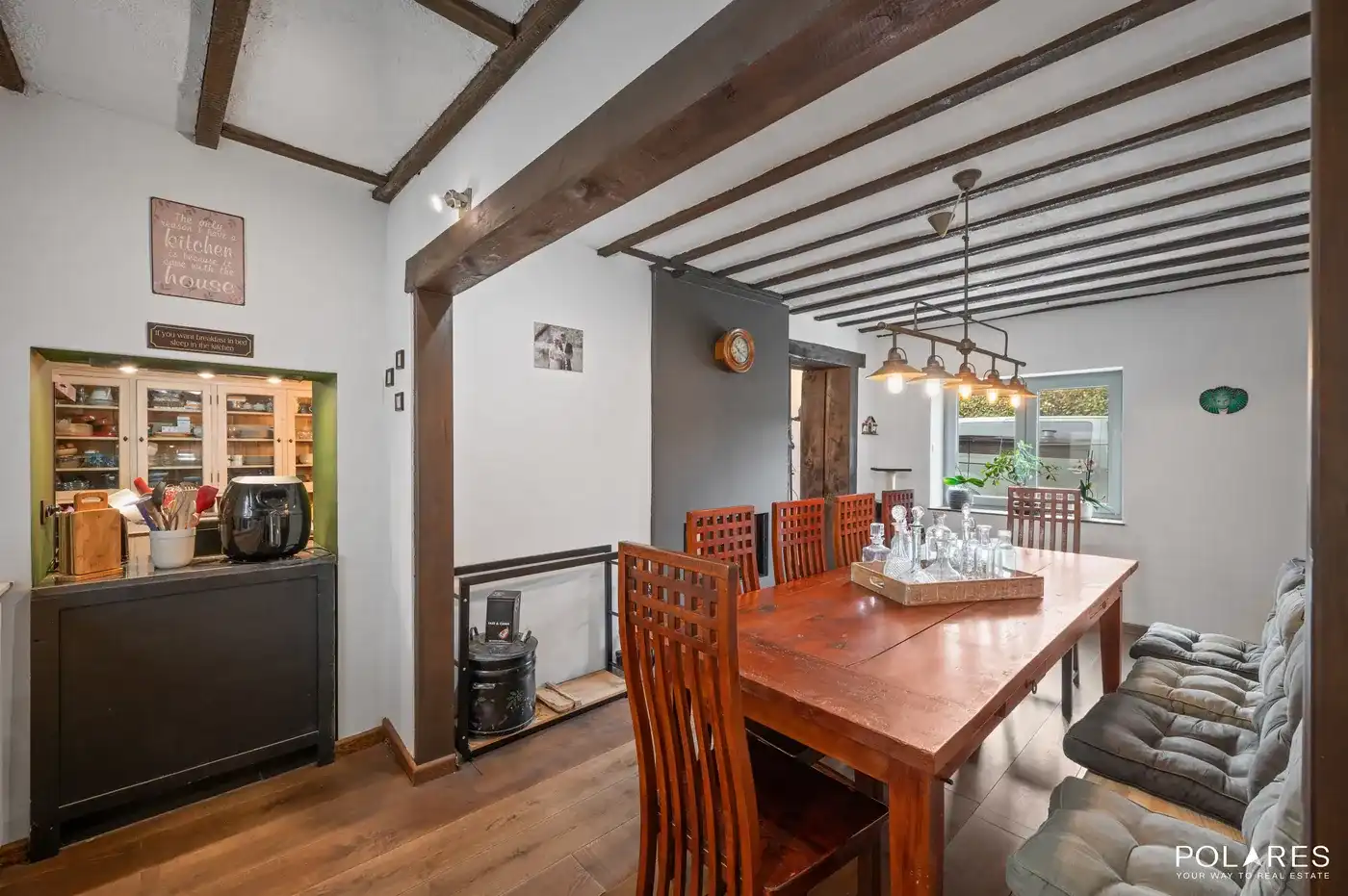 Karaktervolle landelijke woning met 4 slaapkamers, zwembad en groene tuin foto 6