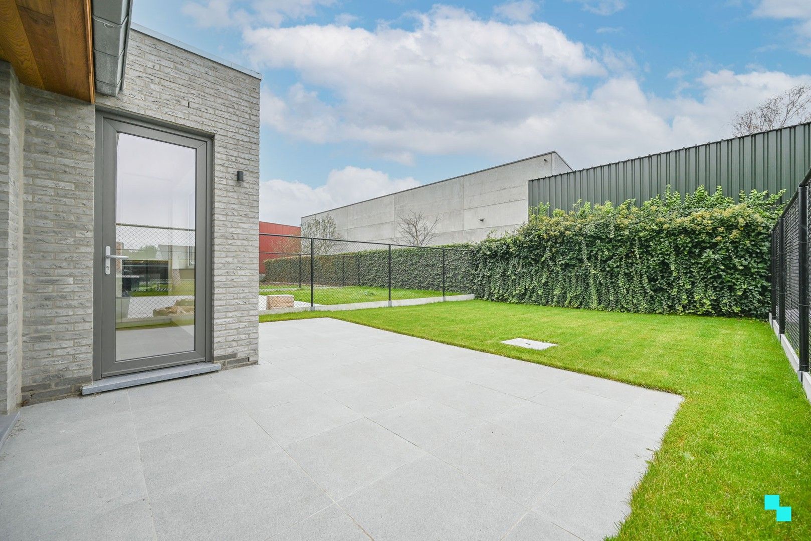 Nieuwbouwwoning met 3 slaapkamers in een rustige verkaveling foto 11