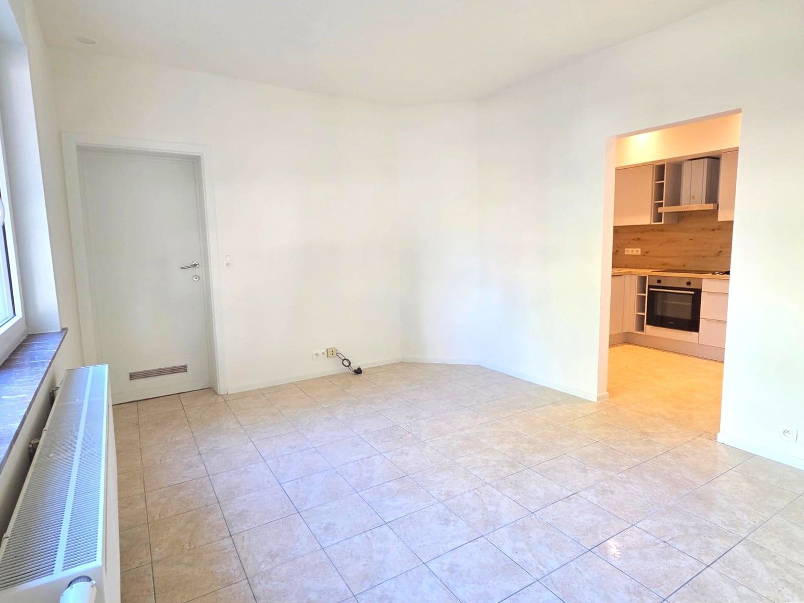 WSB-Immo: gerenoveerd appartement op toplocatie! foto 2