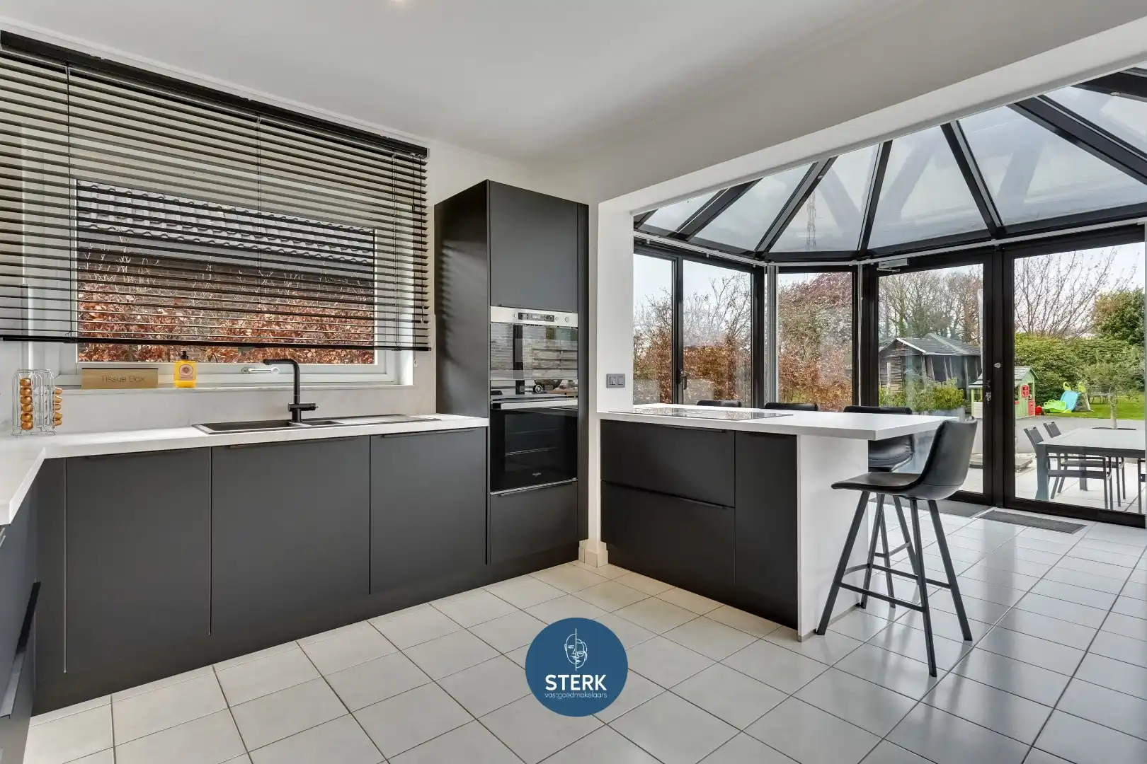 INSTAPKLARE GEZINSWONING MET EPC LABEL B OP EEN MOOI PERCEEL TE GELLIK !  foto 9