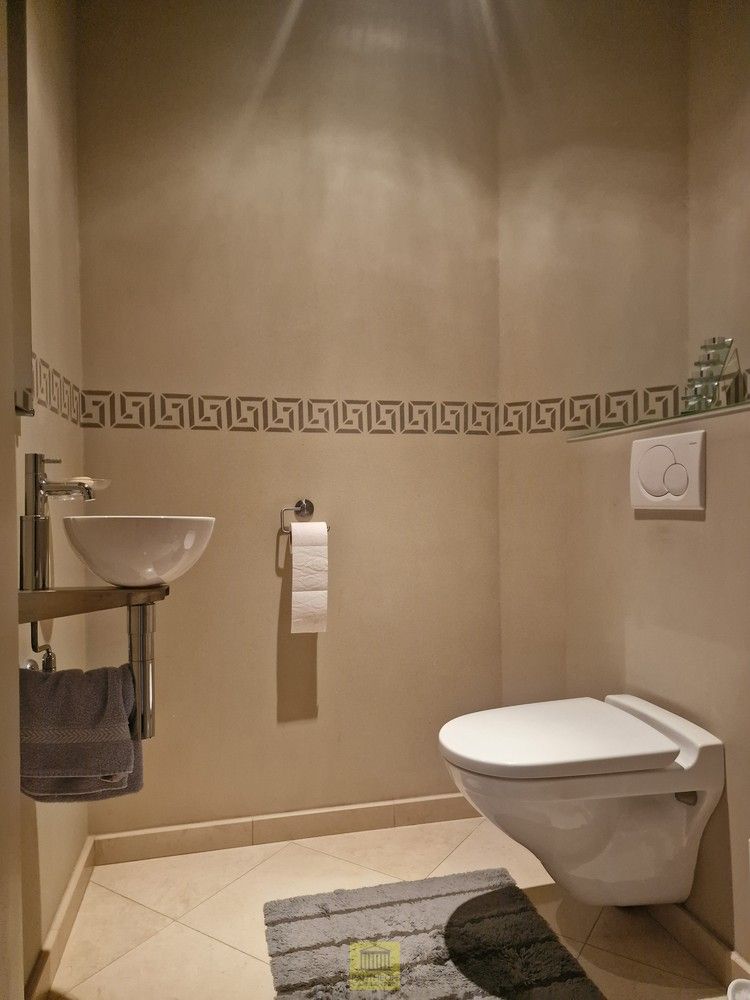 Charmante ruime villa in rustige, doodlopende straat foto 19